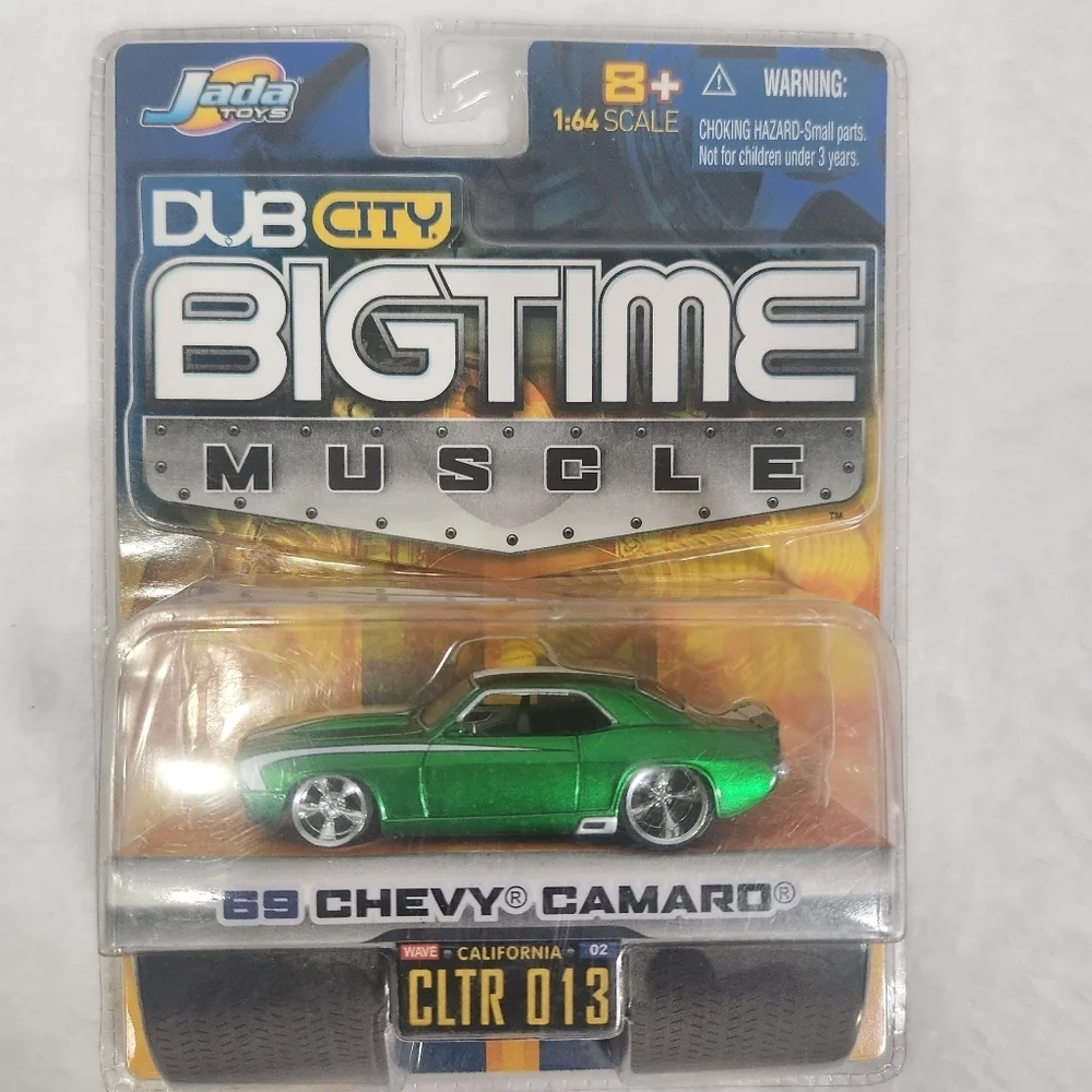 Green 69 Chevy Camaro and White Chrysler 300C Die-Cast Cars from DUB City